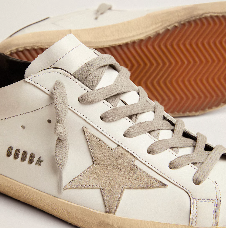 Super-Star with black reinforcement and metallic studs lettering 41